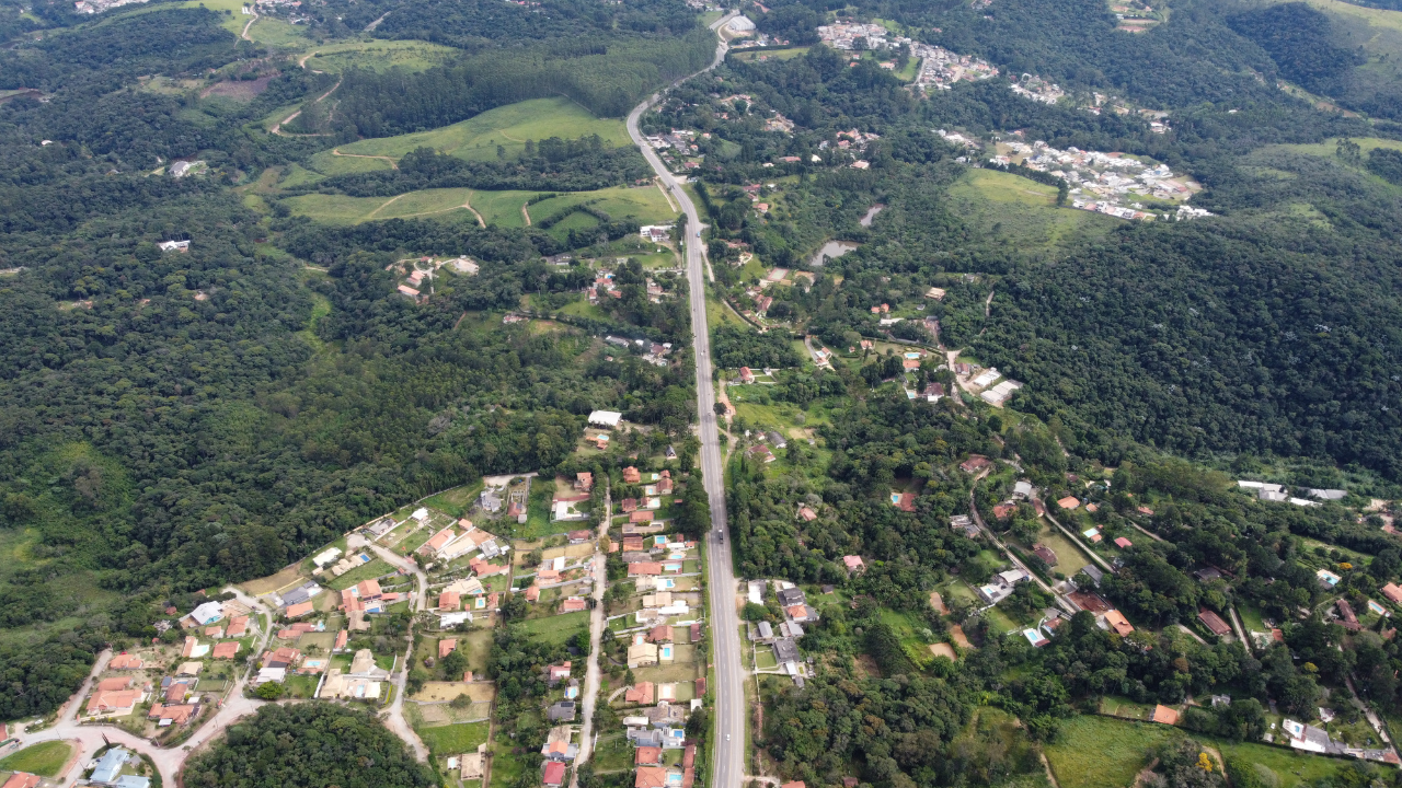 Duplicação da Raposo Tavares na região de São Roque (SP)